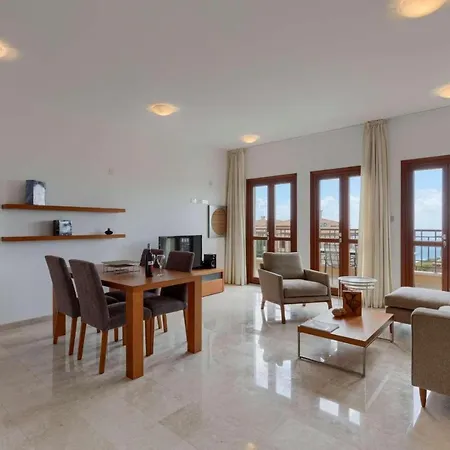 Apartment Alexander Heights Premium Ap12